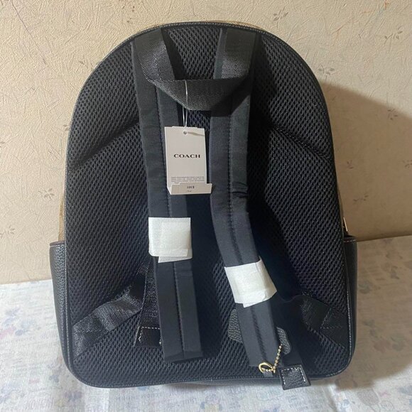 DISNEY VILLAIN COLLECTIBLE COACH BACK PACK WITH PATCHES - Picture 9 of 13